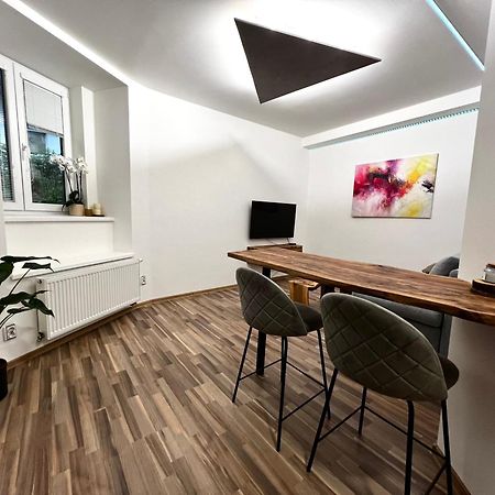 Palackeho Lobby Apartment Olomouc Exterior foto